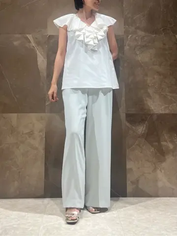 GRACE CONTINENTAL 穐山　香織 コーディネート画像