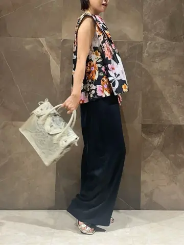 GRACE CONTINENTAL 穐山　香織 コーディネート画像