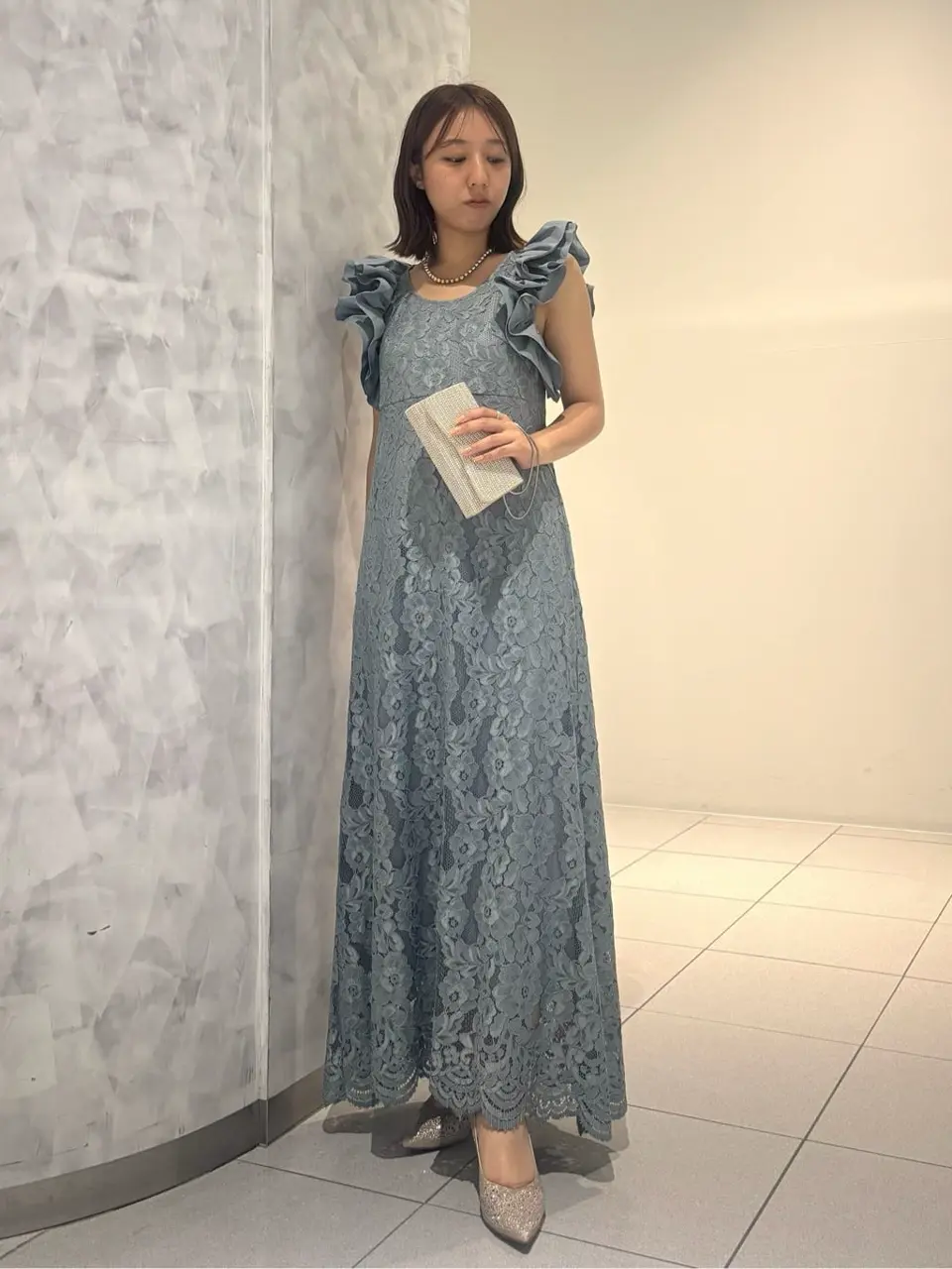 新品タグ付き　グレースコンチネンタル　フラワービジューフリルドレス　ワンピース セール】 ドットフラワーレース刺繍ワンピース （ドレス