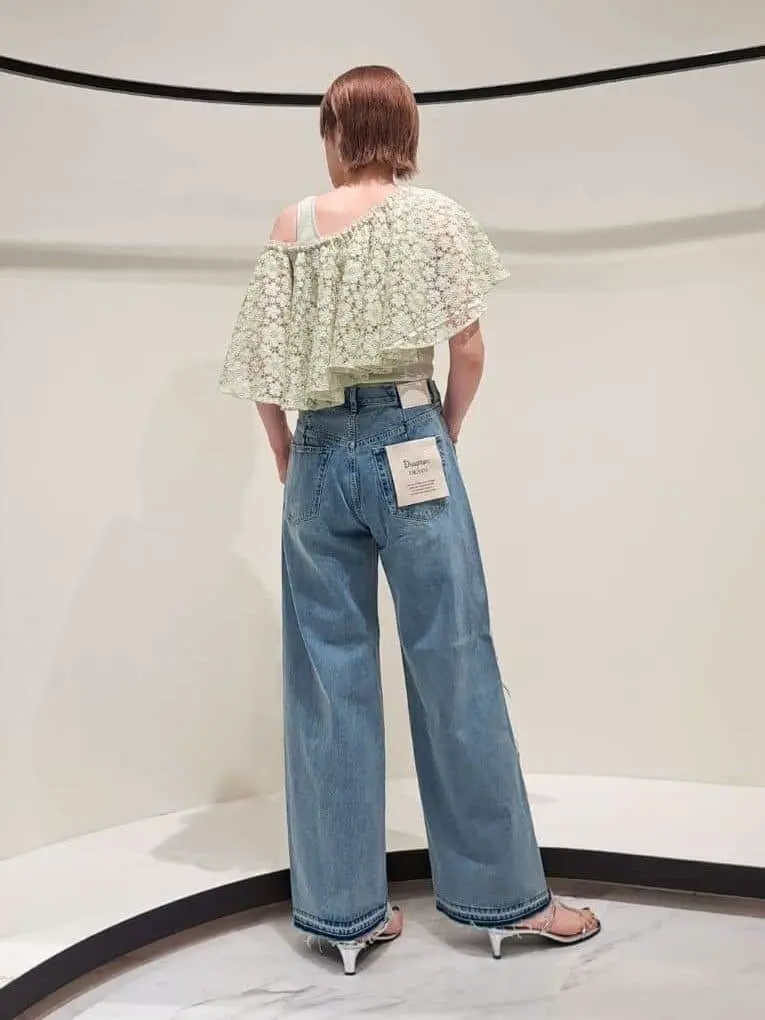 GRACE CONTINENTAL 今野　志保 コーディネート画像