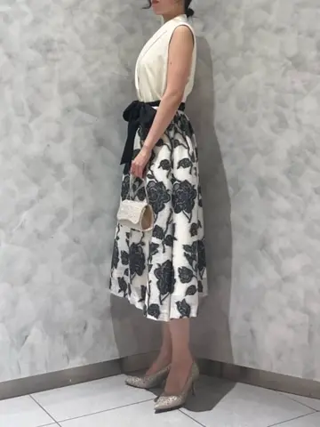 GRACE CONTINENTAL OZAWA コーディネート画像