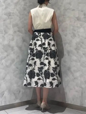 GRACE CONTINENTAL OZAWA コーディネート画像