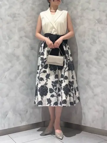 GRACE CONTINENTAL OZAWA コーディネート画像