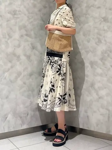 GRACE CONTINENTAL OZAWA コーディネート画像