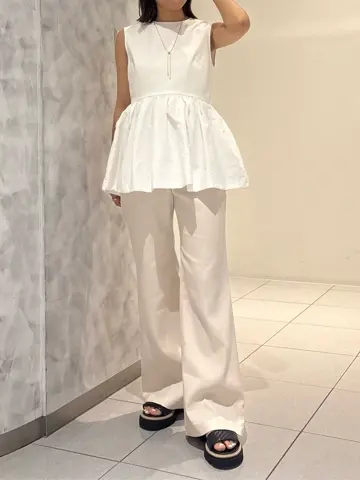 GRACE CONTINENTAL 岩永 春佳 コーディネート画像