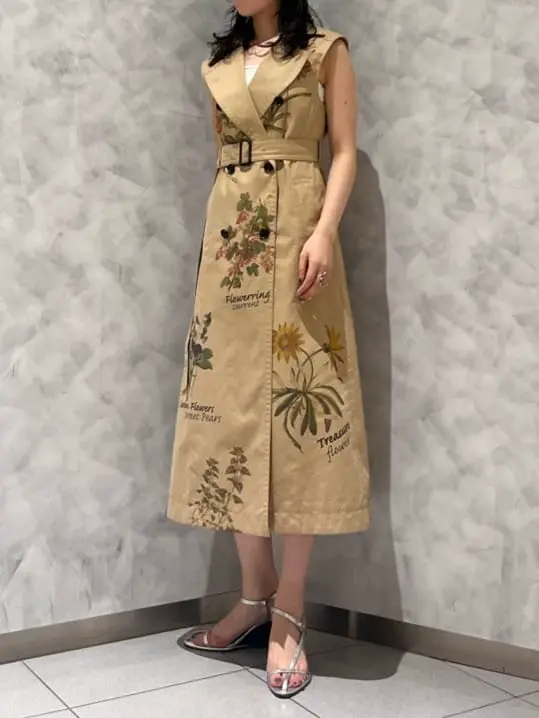 GRACE CONTINENTAL OZAWA コーディネート画像