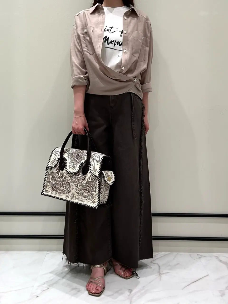 GRACE CONTINENTAL Taura コーディネート画像