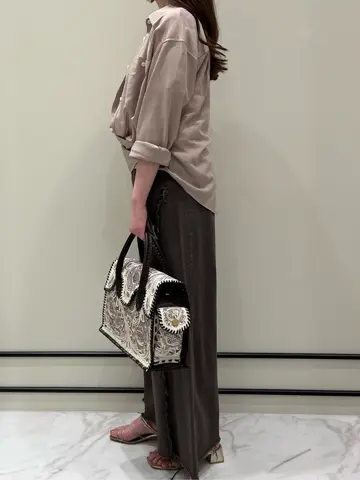 GRACE CONTINENTAL Taura コーディネート画像