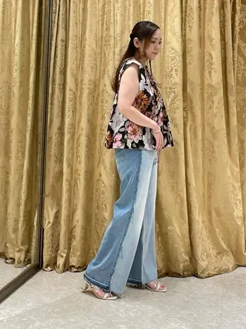 GRACE CONTINENTAL 泉　敦子 コーディネート画像