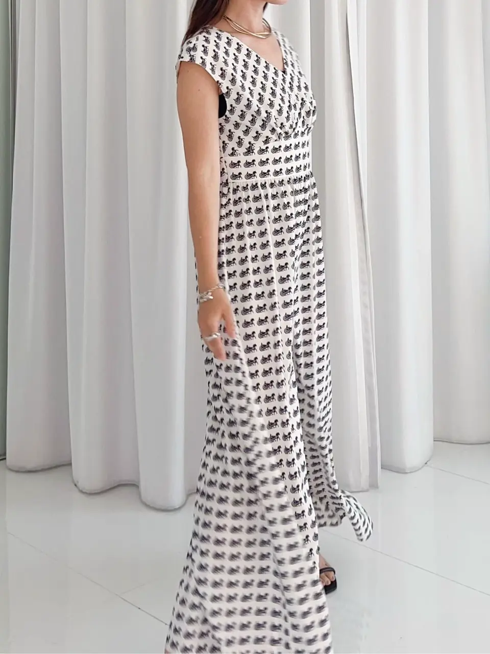 GRACE CONTINENTAL 古川温子 コーディネート画像