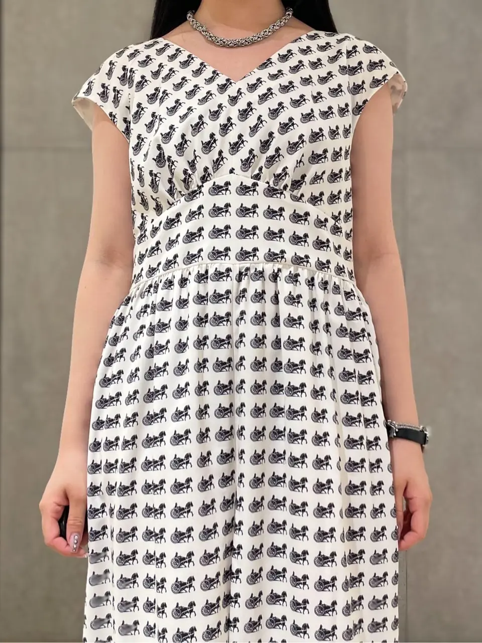 GRACE CONTINENTAL 清水　杏梨 コーディネート画像