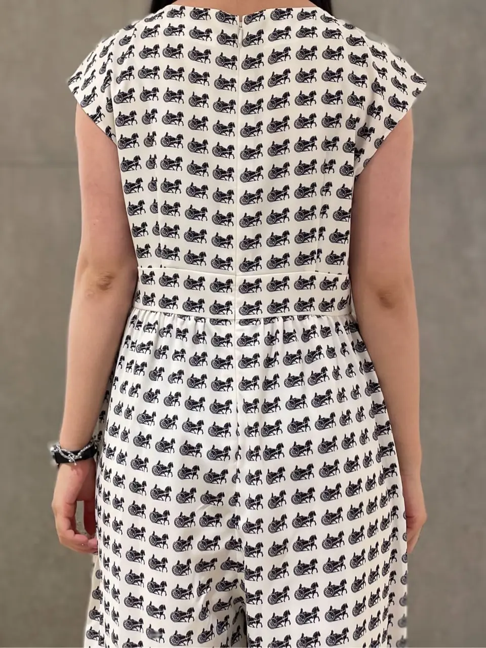 GRACE CONTINENTAL 清水　杏梨 コーディネート画像