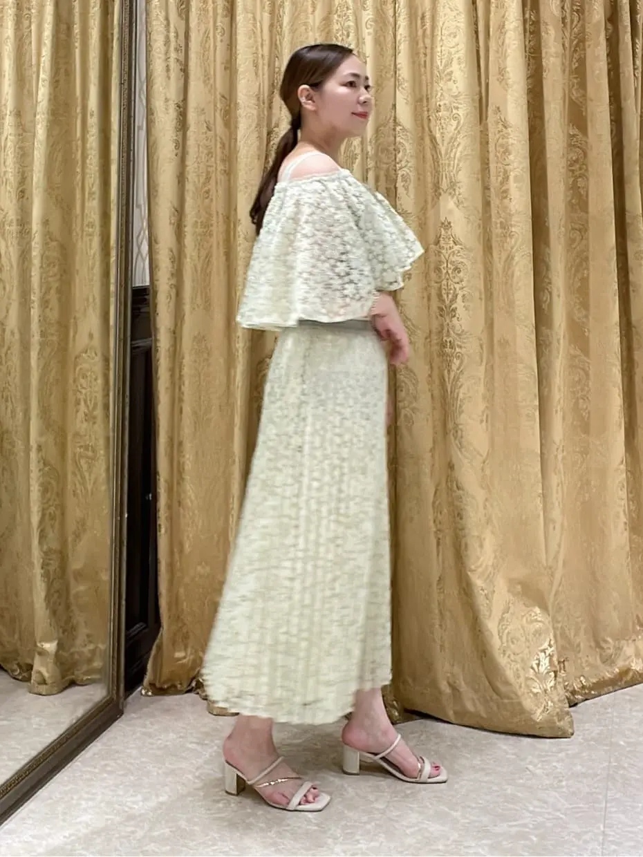 GRACE CONTINENTAL 泉　敦子 コーディネート画像