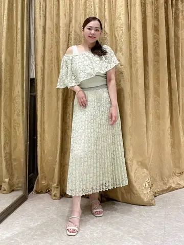 GRACE CONTINENTAL 泉　敦子 コーディネート画像