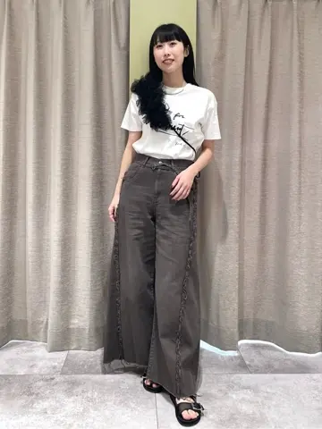 GRACE CONTINENTAL 端場　わかな コーディネート画像