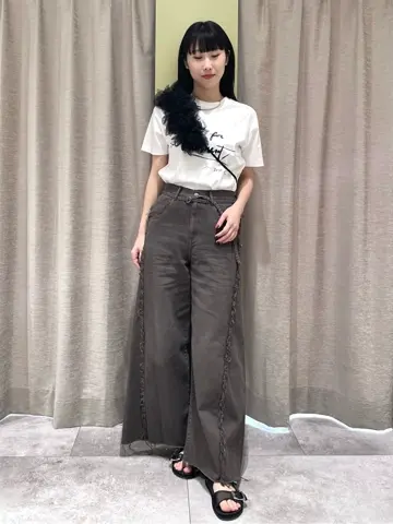 GRACE CONTINENTAL 端場　わかな コーディネート画像