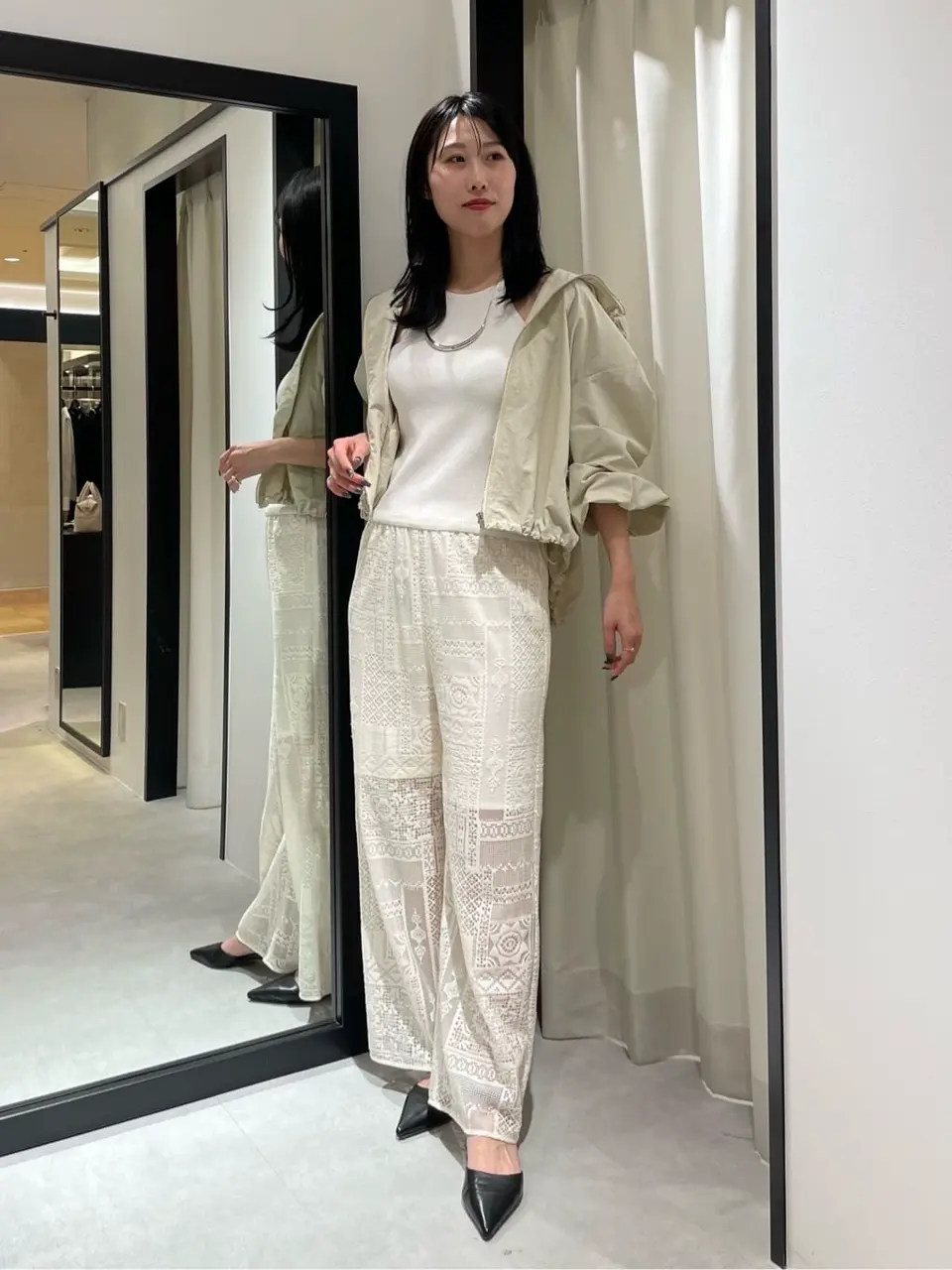 GRACE CONTINENTAL 端場　わかな コーディネート画像