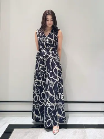 GRACE CONTINENTAL MOMOKO コーディネート画像