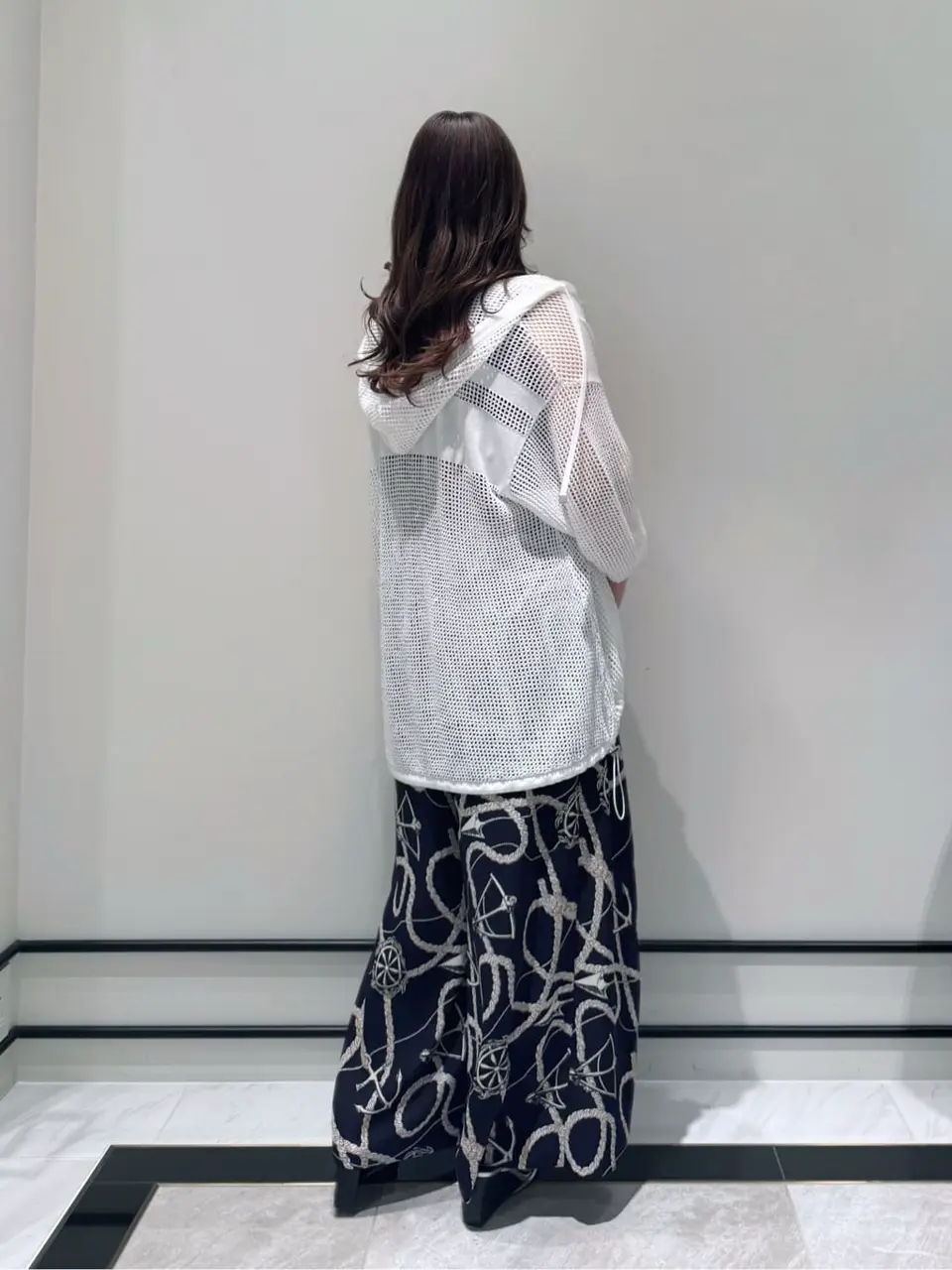 GRACE CONTINENTAL MOMOKO コーディネート画像