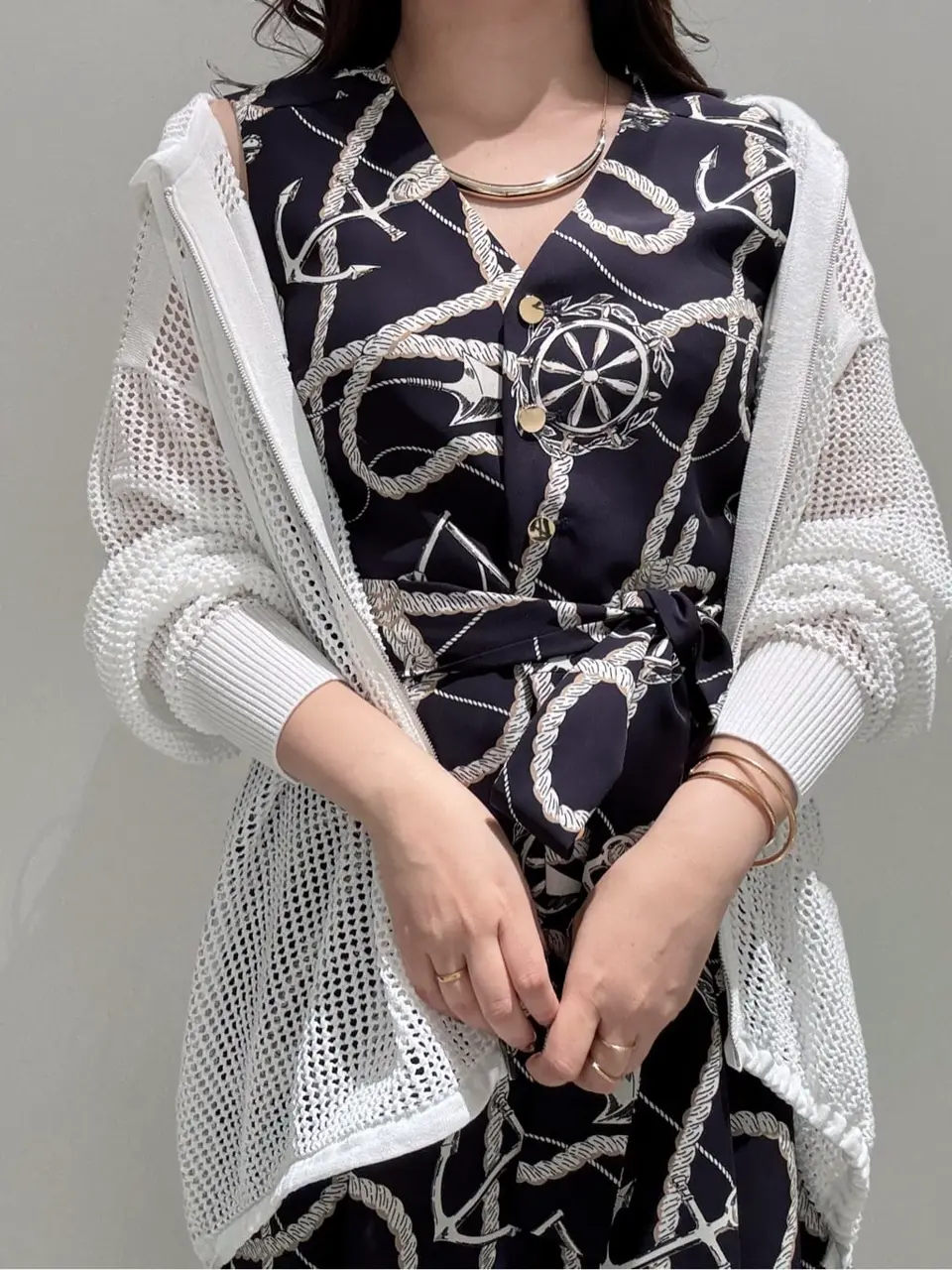 GRACE CONTINENTAL MOMOKO コーディネート画像