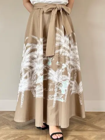 GRACE CONTINENTAL HIGASHIGAWA.R コーディネート画像