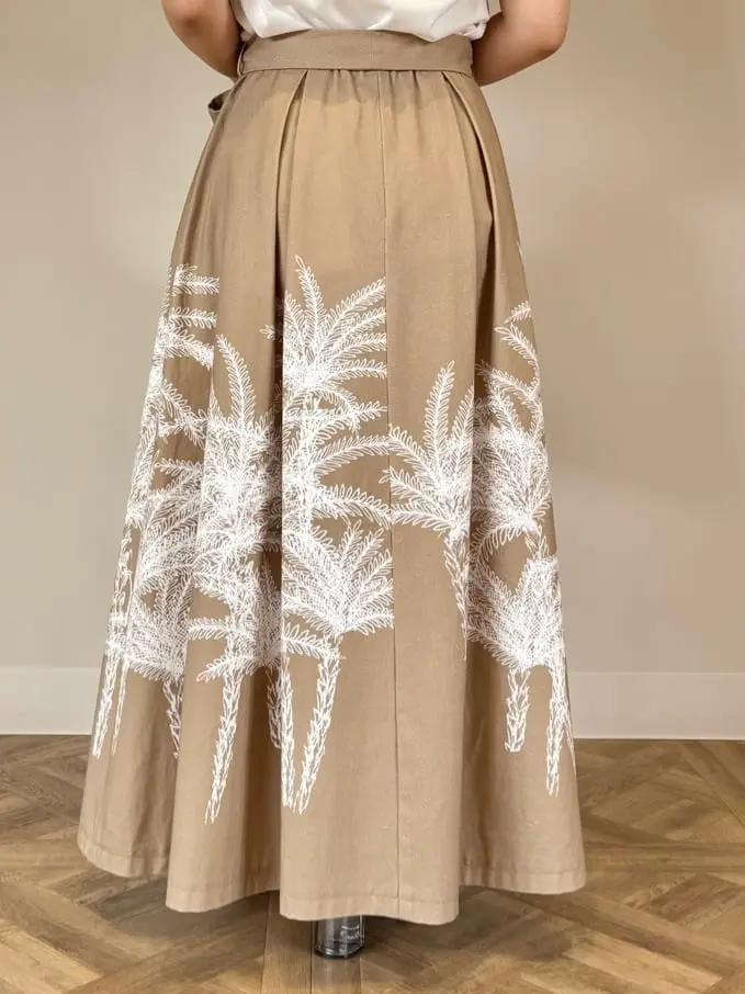 GRACE CONTINENTAL HIGASHIGAWA.R コーディネート画像