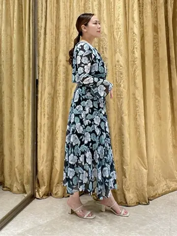 GRACE CONTINENTAL 泉　敦子 コーディネート画像