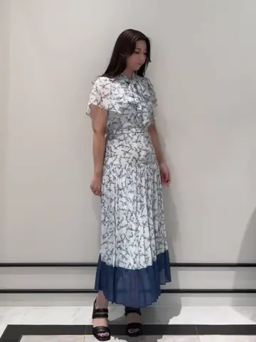 GRACE CONTINENTAL MOMOKO コーディネート画像