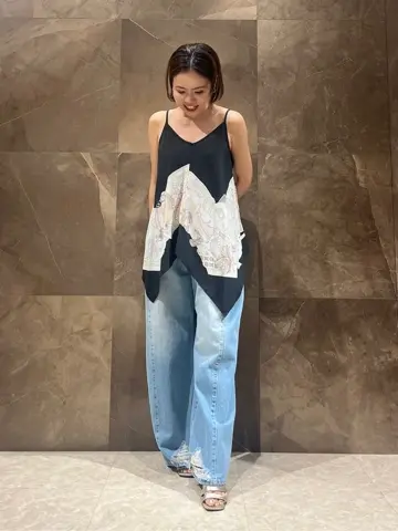 GRACE CONTINENTAL 穐山　香織 コーディネート画像