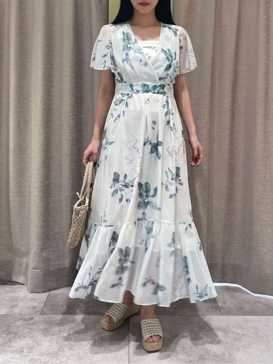 GRACE CONTINENTAL 端場　わかな コーディネート画像