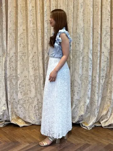 GRACE CONTINENTAL HIGASHIGAWA.R コーディネート画像