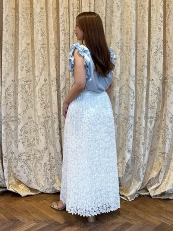 GRACE CONTINENTAL HIGASHIGAWA.R コーディネート画像