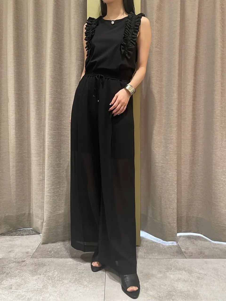 GRACE CONTINENTAL 端場　わかな コーディネート画像