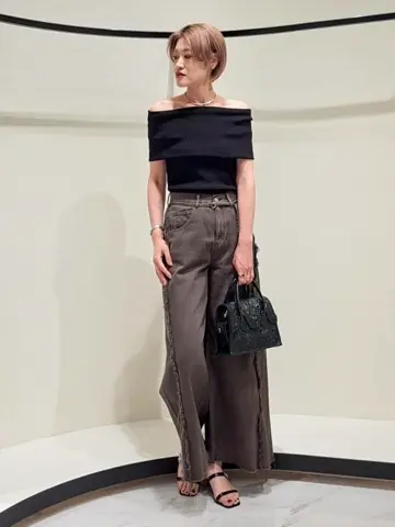 GRACE CONTINENTAL 今野　志保 コーディネート画像