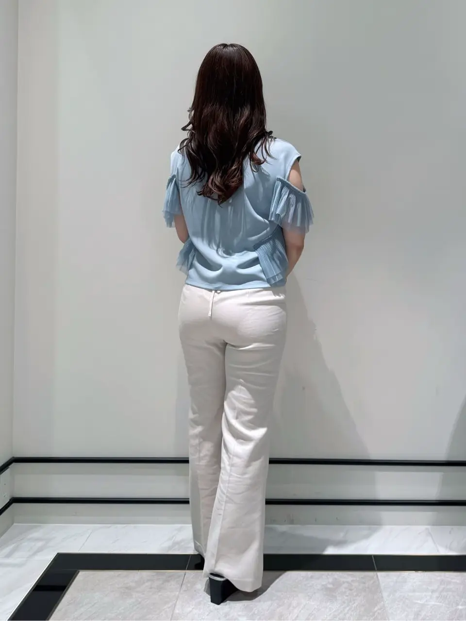 GRACE CONTINENTAL MOMOKO コーディネート画像