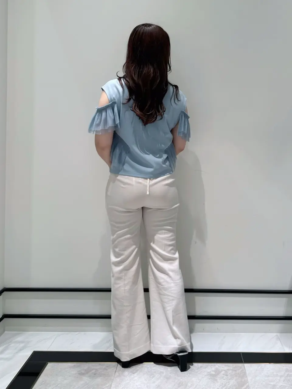 GRACE CONTINENTAL MOMOKO コーディネート画像