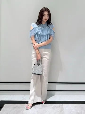 GRACE CONTINENTAL MOMOKO コーディネート画像