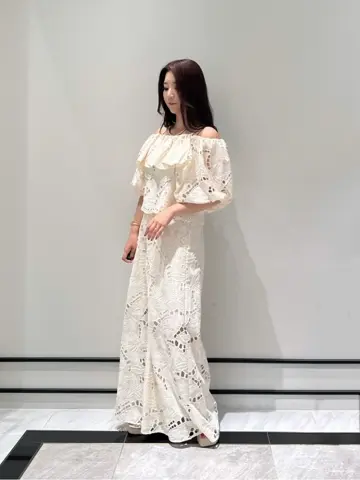 GRACE CONTINENTAL MOMOKO コーディネート画像