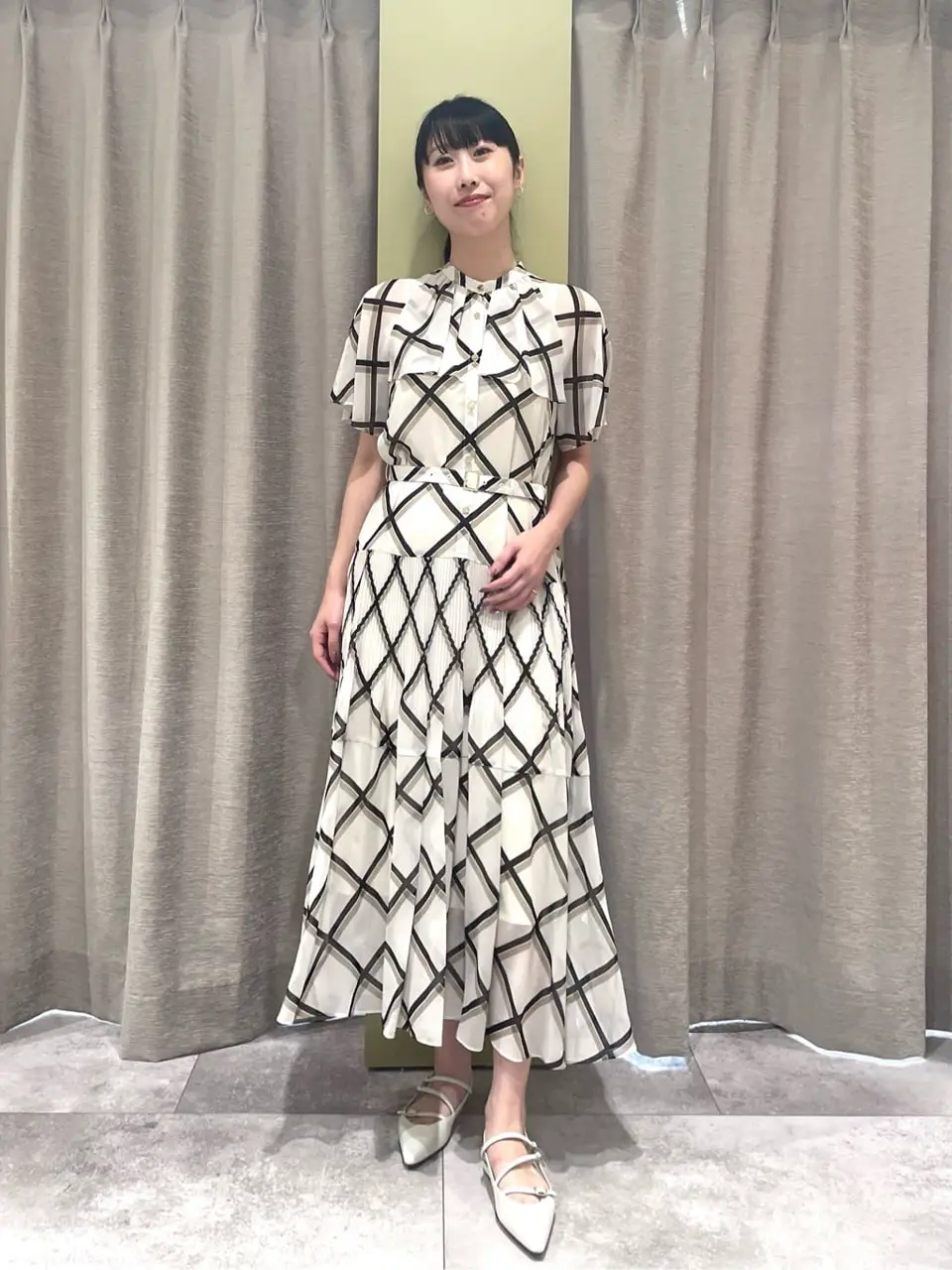 GRACE CONTINENTAL 端場　わかな コーディネート画像