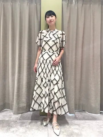 GRACE CONTINENTAL 端場　わかな コーディネート画像