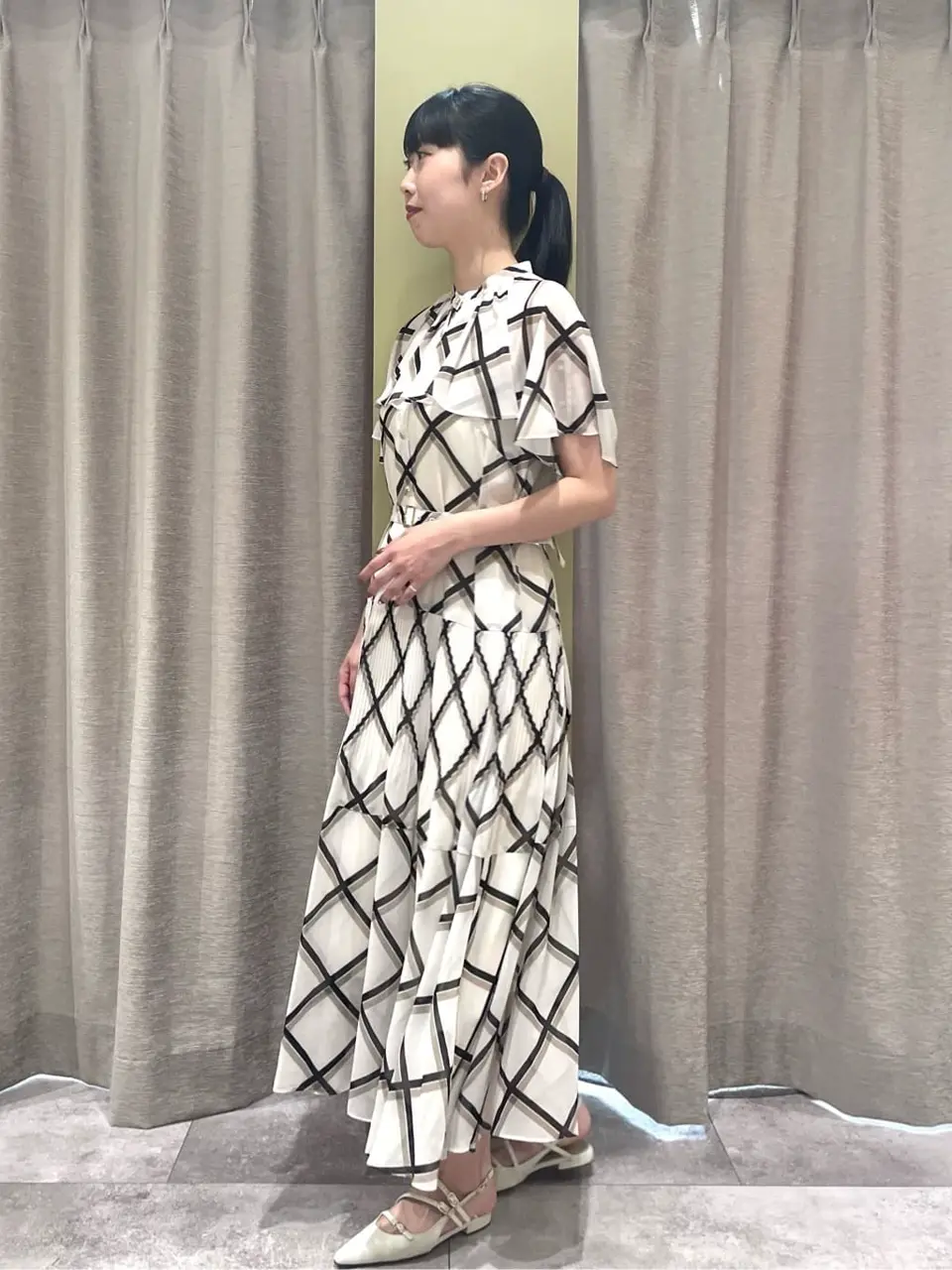 GRACE CONTINENTAL 端場　わかな コーディネート画像