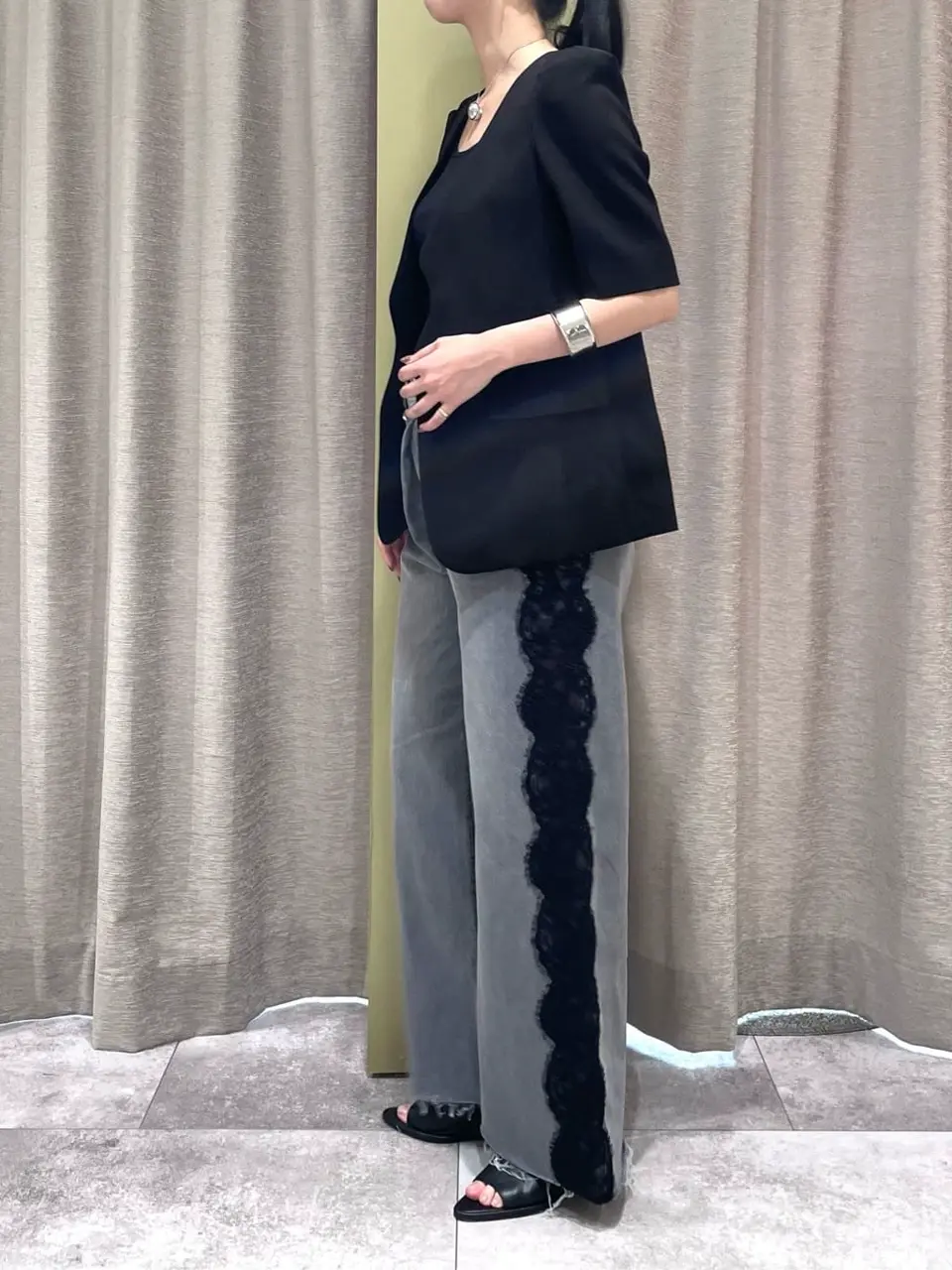 GRACE CONTINENTAL 端場　わかな コーディネート画像