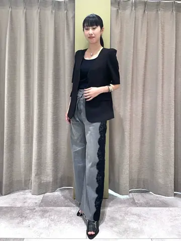 GRACE CONTINENTAL 端場　わかな コーディネート画像