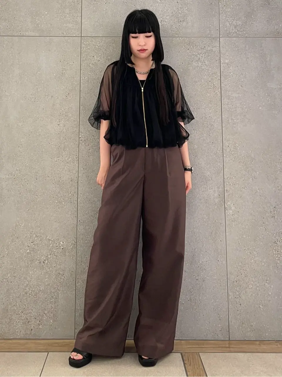 GRACE CONTINENTAL 清水　杏梨 コーディネート画像