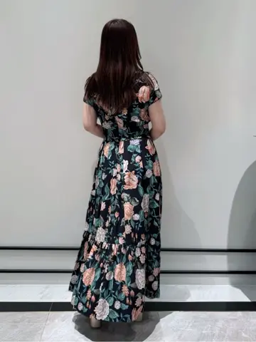 GRACE CONTINENTAL MOMOKO コーディネート画像