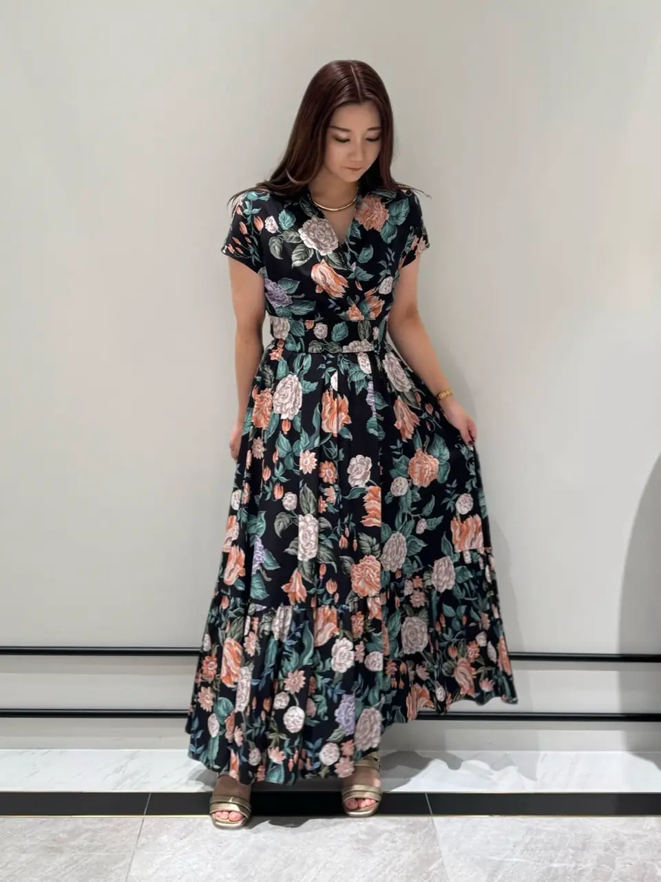 GRACE CONTINENTAL MOMOKO コーディネート画像