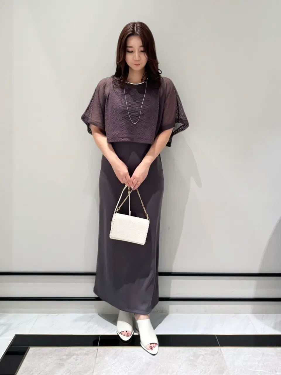 GRACE CONTINENTAL MOMOKO コーディネート画像