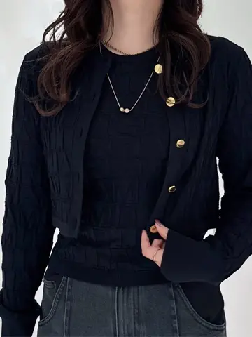 GRACE CONTINENTAL MOMOKO コーディネート画像