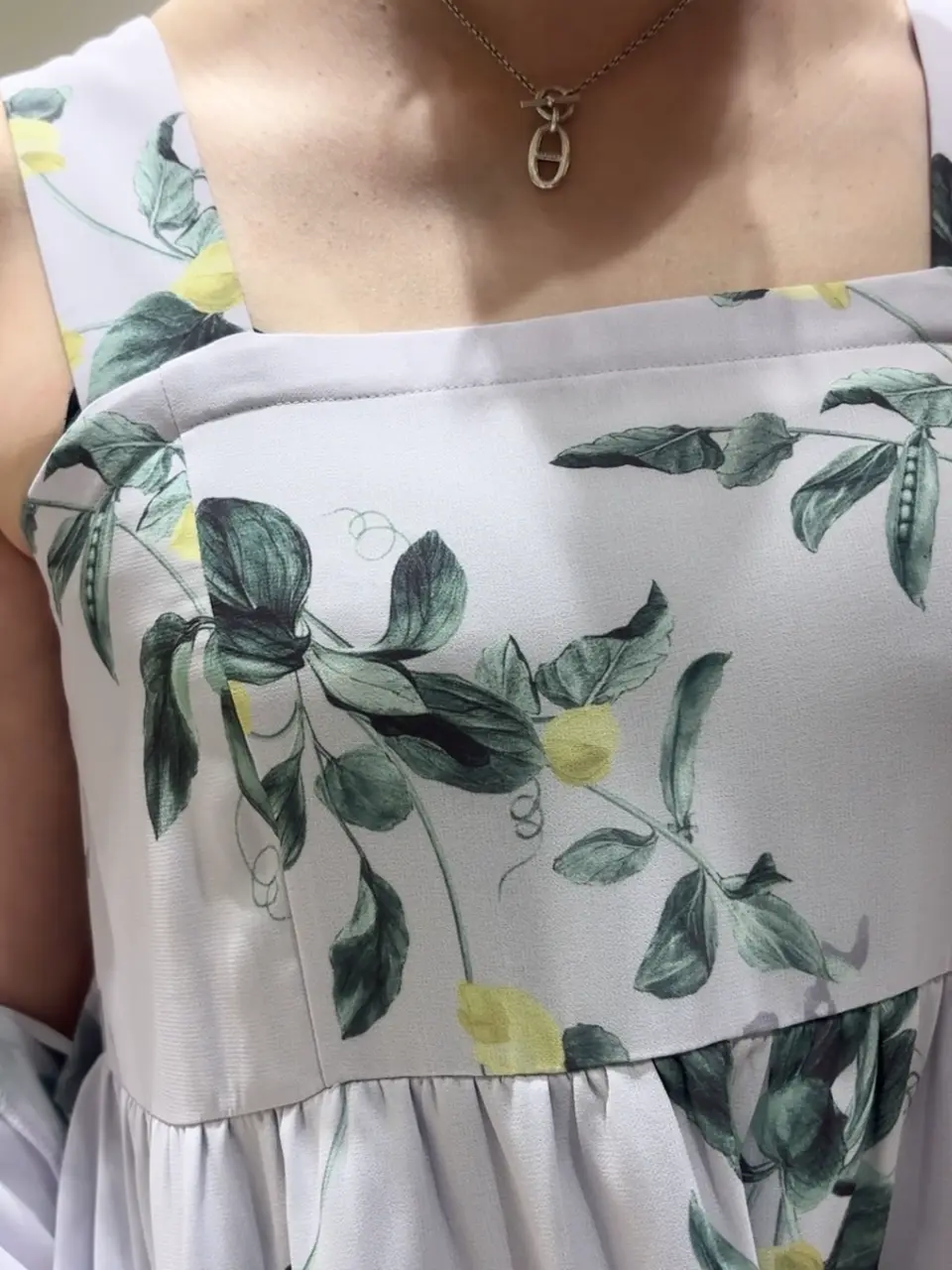 GRACE CONTINENTAL N.YURI コーディネート画像