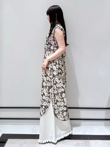 GRACE CONTINENTAL 森南海 コーディネート画像